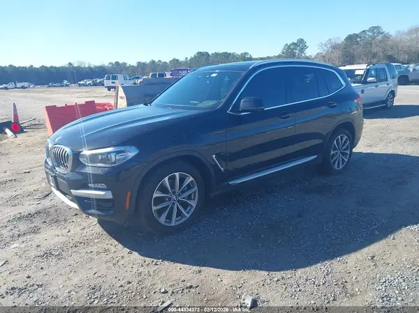 5UXTR9C51JLD66923 2018 BMW X3 - Image 2