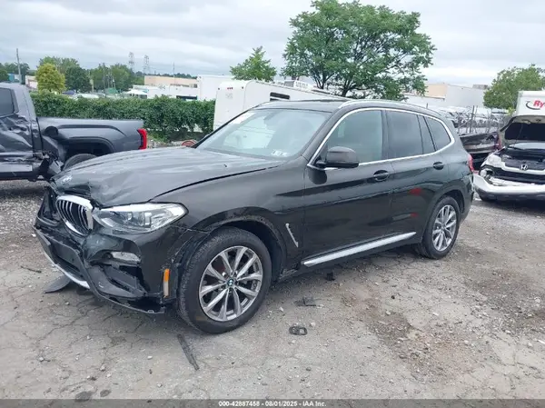5UXTR9C51JLD67196 2018 BMW X3 - Image 2