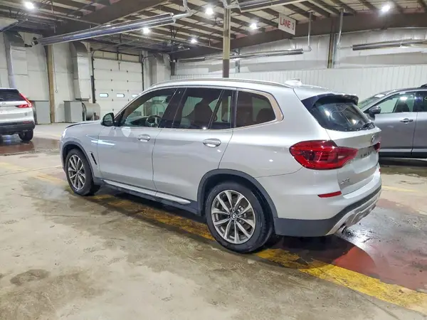5UXTR9C51JLD68901 2018 BMW X3 - Image 2