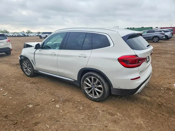 5UXTR9C51KLD93203 2019 BMW X3 - Image 2