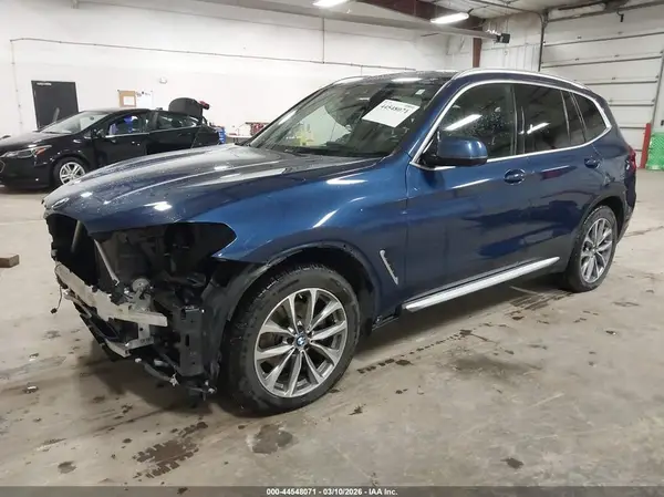 5UXTR9C51KLD93847 2019 BMW X3 - Image 2