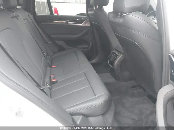 5UXTR9C51KLD96926 2019 BMW X3 - Image 8