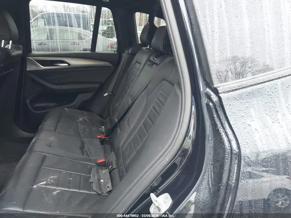 5UXTR9C51KLE14888 2019 BMW X3 - Image 8