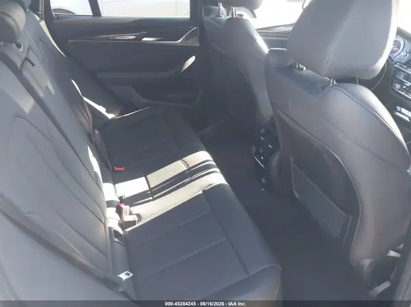5UXTR9C51KLE20447 2019 BMW X3 - Image 8
