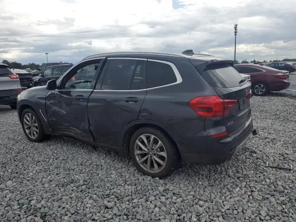 5UXTR9C51KLE21081 2019 BMW X3 - Image 2