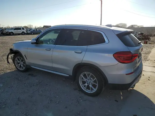 5UXTR9C51KLP76989 2019 BMW X3 - Image 2