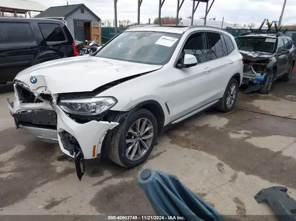 5UXTR9C51KLP80962 2019 BMW X3 - Image 2