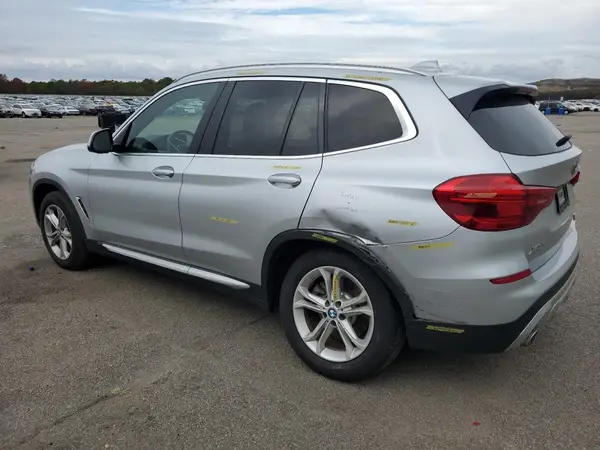 5UXTR9C51KLP84719 2019 BMW X3 - Image 2