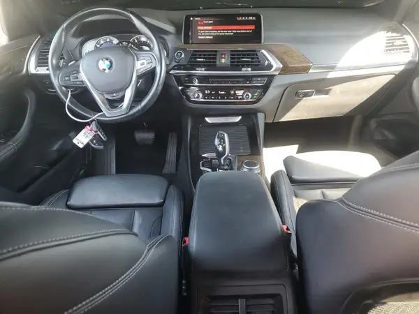 5UXTR9C51KLP87877 2019 BMW X3 - Image 8