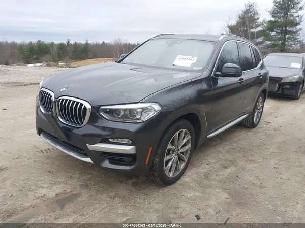 5UXTR9C51KLP89371 2019 BMW X3 - Image 2