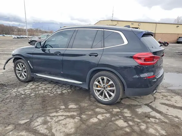 5UXTR9C51KLR04129 2019 BMW X3 - Image 2