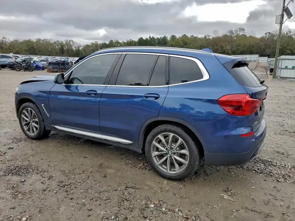 5UXTR9C51KLR04521 2019 BMW X3 - Image 2