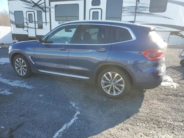 5UXTR9C51KLR10156 2019 BMW X3 - Image 2