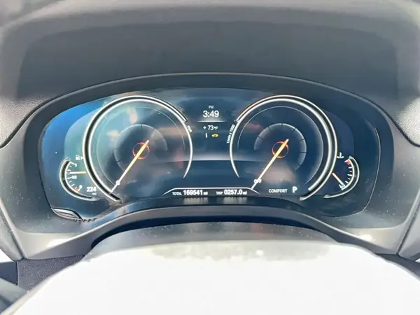 5UXTR9C52JLC73490 2018 BMW X3 - Image 8