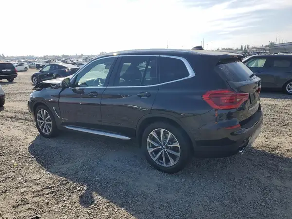 5UXTR9C52JLC75840 2018 BMW X3 - Image 2
