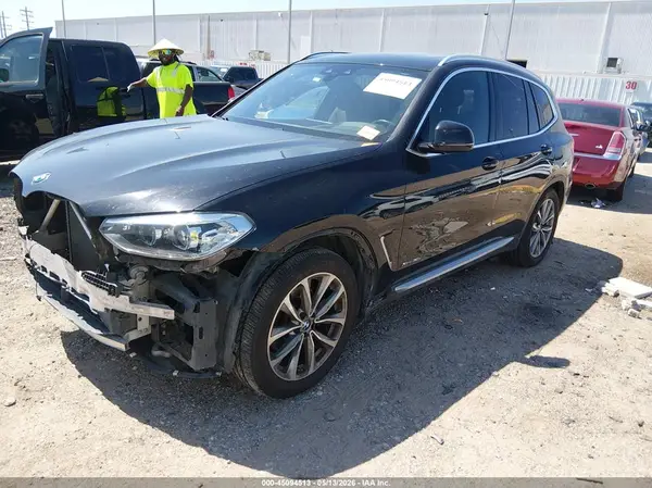 5UXTR9C52JLD58362 2018 BMW X3 - Image 2