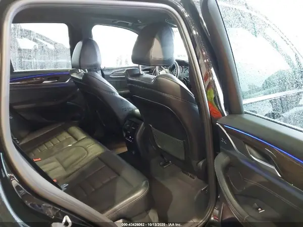 5UXTR9C52JLD60239 2018 BMW X3 - Image 8