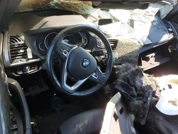 5UXTR9C52JLD60855 2018 BMW X3 - Image 8