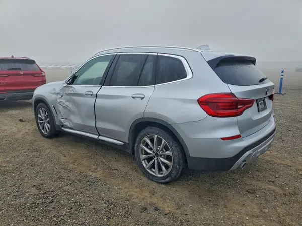 5UXTR9C52JLD62315 2018 BMW X3 - Image 2