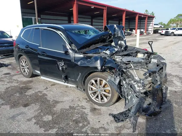 5UXTR9C52JLD63349 2018 BMW X3 - Image 1