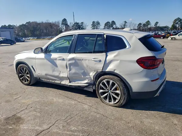 5UXTR9C52JLD66803 2018 BMW X3 - Image 2