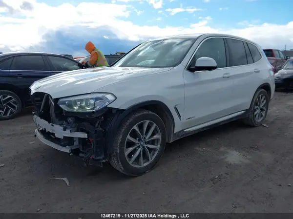 5UXTR9C52JLD66896 2018 BMW X3 - Image 2