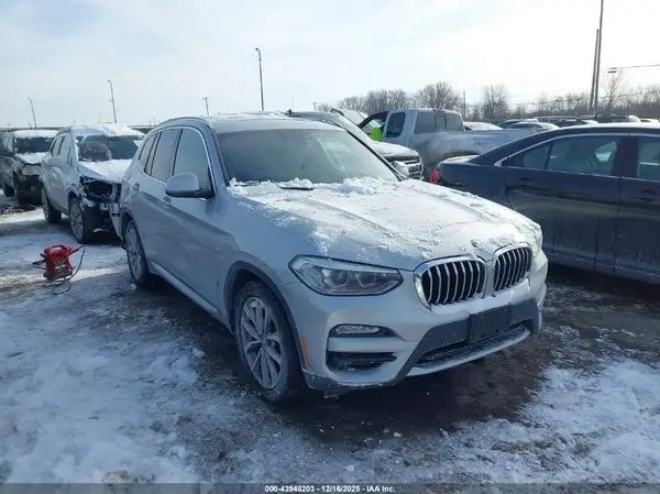 5UXTR9C52JLD69071 2018 BMW X3 - Image 1