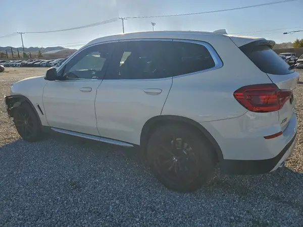 5UXTR9C52JLD72181 2018 BMW X3 - Image 2