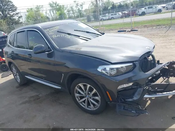 5UXTR9C52JLD74562 2018 BMW X3 - Image 1