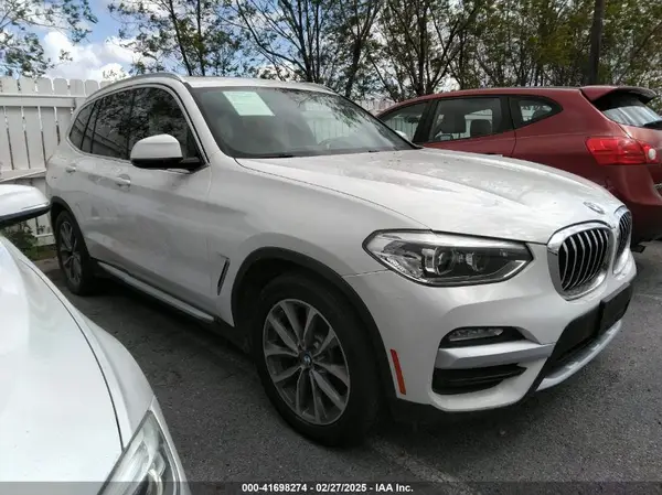 5UXTR9C52JLD74769 2018 BMW X3 - Image 1