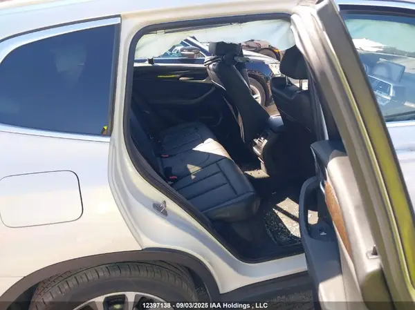 5UXTR9C52KLD91542 2019 BMW X3 - Image 8