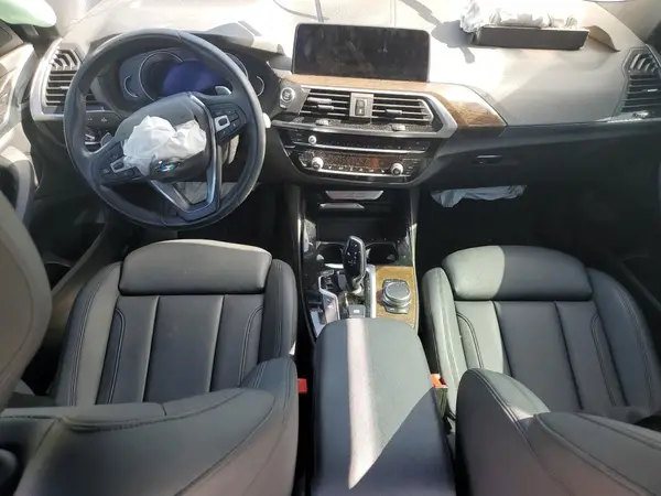 5UXTR9C52KLD94117 2019 BMW X3 - Image 8