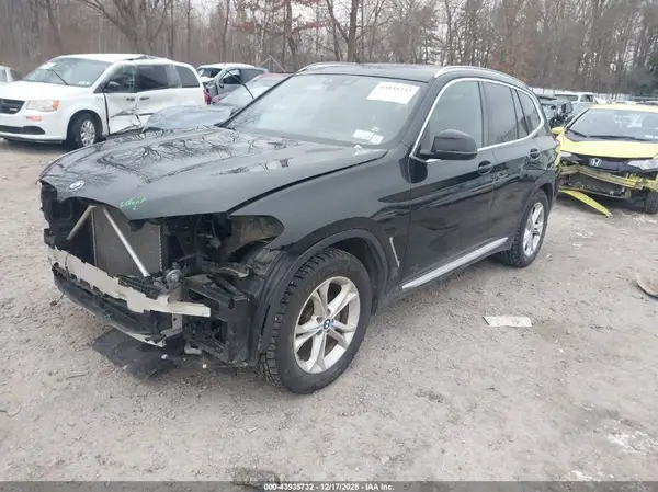 5UXTR9C52KLD94344 2019 BMW X3 - Image 2