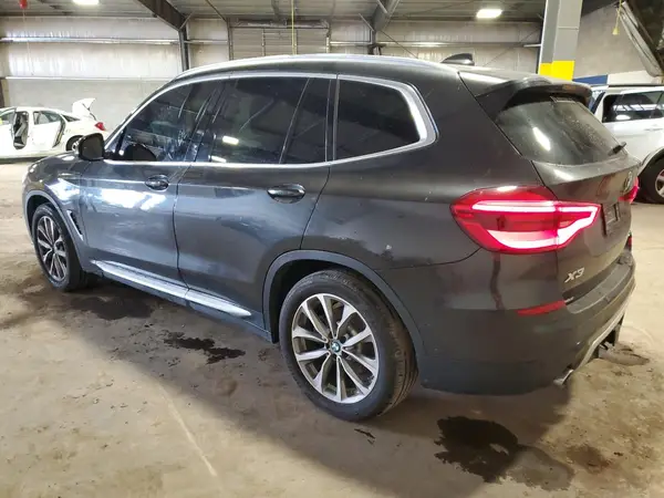 5UXTR9C52KLD98037 2019 BMW X3 - Image 2