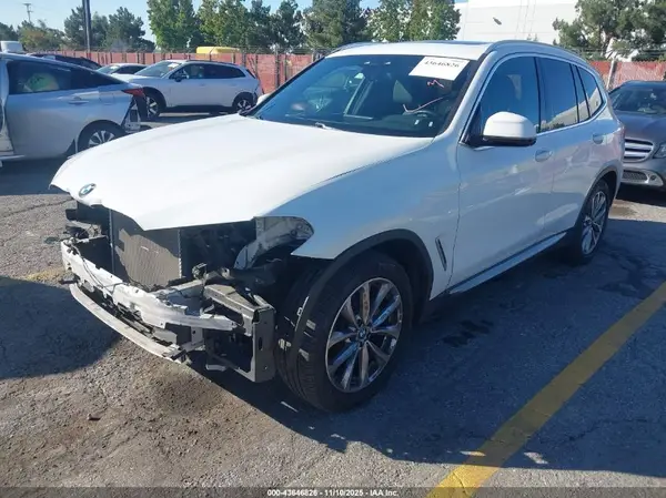 5UXTR9C52KLE11756 2019 BMW X3 - Image 2