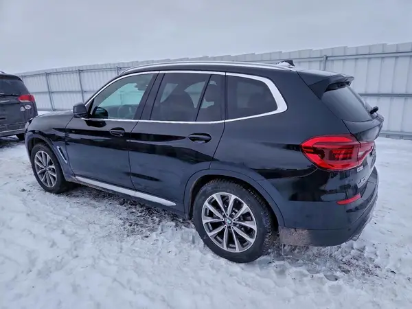 5UXTR9C52KLE13846 2019 BMW X3 - Image 2