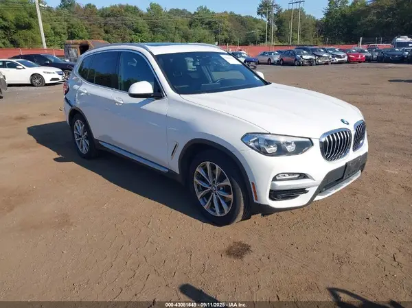 5UXTR9C52KLE14401 2019 BMW X3 - Image 1