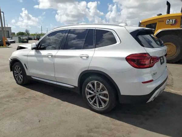 5UXTR9C52KLE17086 2019 BMW X3 - Image 2