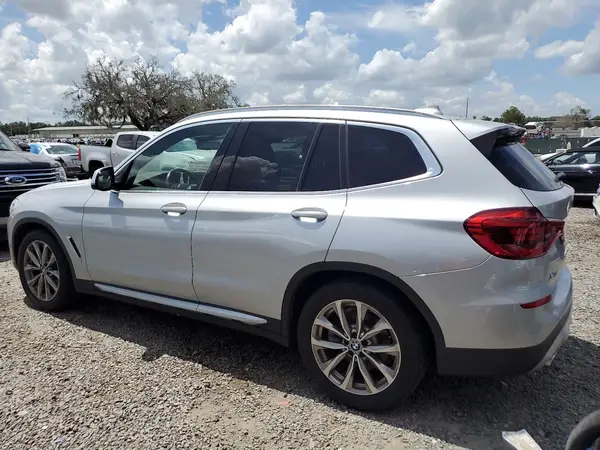 5UXTR9C52KLE17296 2019 BMW X3 - Image 2