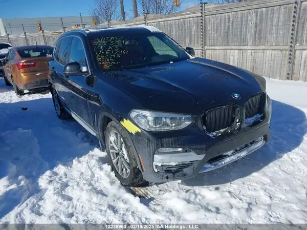 5UXTR9C52KLE17461 2019 BMW X3 - Image 1