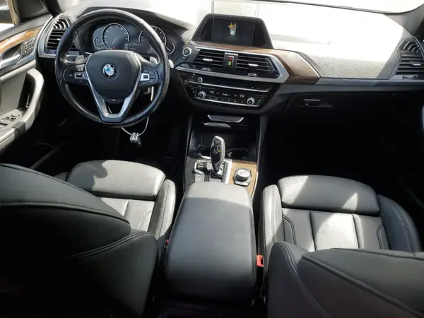 5UXTR9C52KLE18111 2019 BMW X3 - Image 8