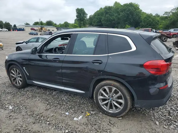 5UXTR9C52KLE20263 2019 BMW X3 - Image 2