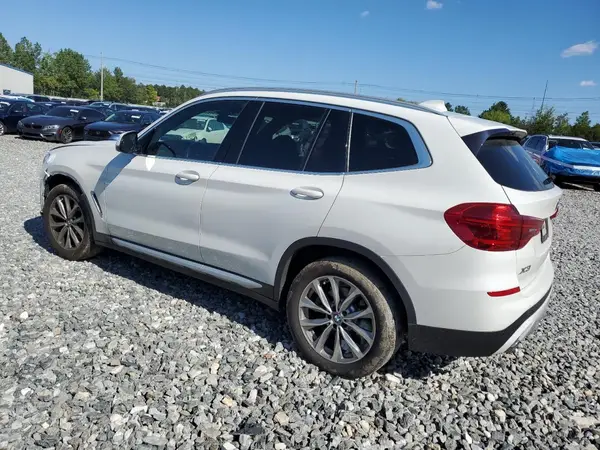 5UXTR9C52KLE20361 2019 BMW X3 - Image 2