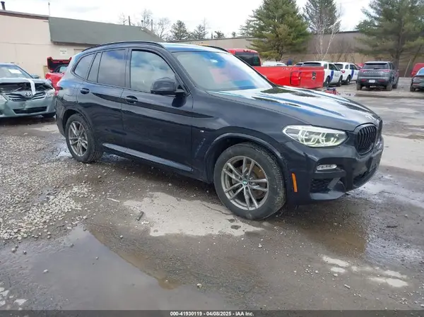 5UXTR9C52KLE20652 2019 BMW X3 - Image 1