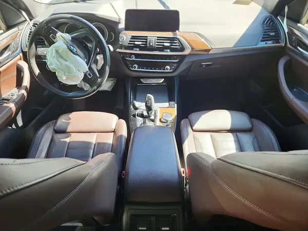 5UXTR9C52KLE21123 2019 BMW X3 - Image 8
