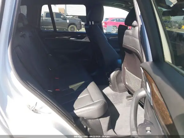 5UXTR9C52KLP84602 2019 BMW X3 - Image 8