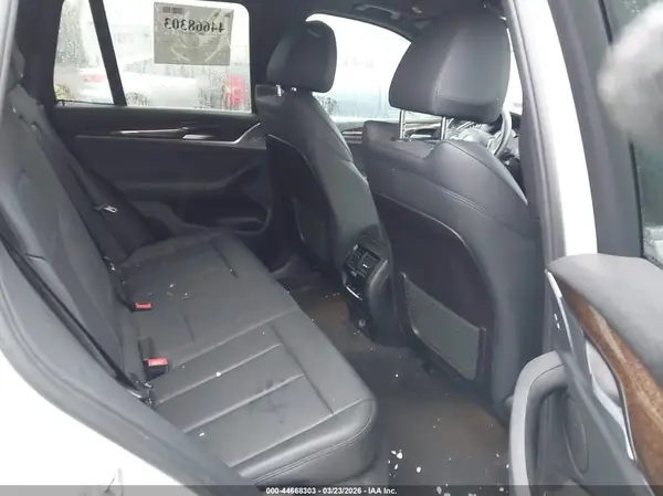 5UXTR9C52KLP86687 2019 BMW X3 - Image 8