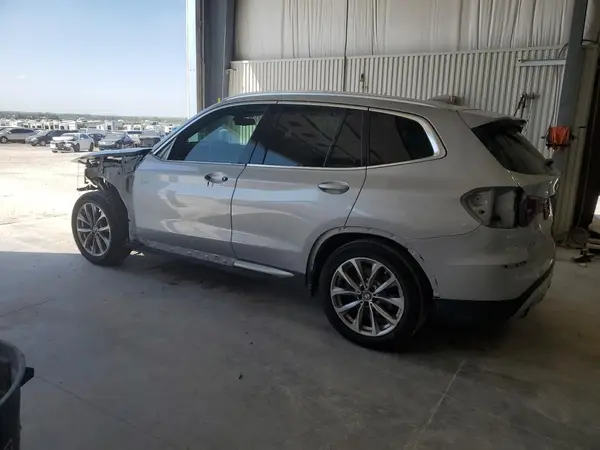 5UXTR9C52KLP88777 2019 BMW X3 - Image 2