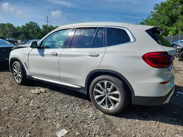 5UXTR9C52KLP89346 2019 BMW X3 - Image 2