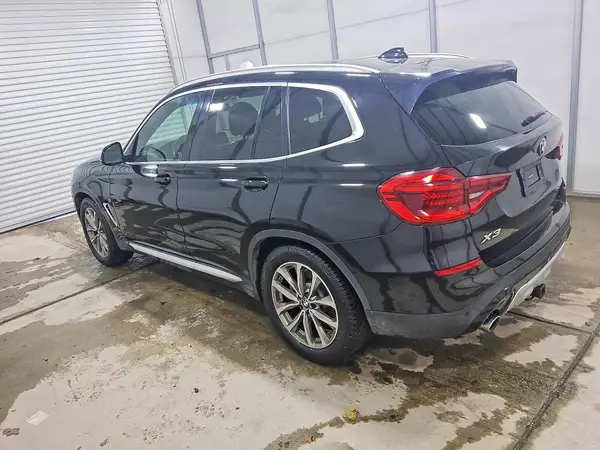 5UXTR9C52KLP89475 2019 BMW X3 - Image 2